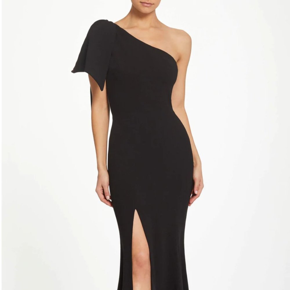Dress the Population: Georgina One-Shoulder Crepe Gown in Black, Small , NWT